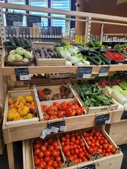 48-biocoop-baratier-la-graine-de-lin-magasin-bio-alimentation-fruit-legume.webp